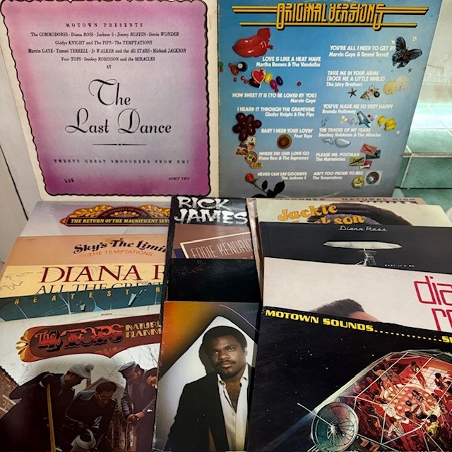 16 x mostly 70s MOTOWN LP Soul Pack