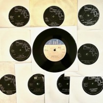 FLOODLIGHTS 45rpm Green Onions + 9 UK MOTOWN Label Dancers